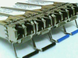 ǧ׆ģpw10( SFP 1.25Gb/s 10km 1310nm ) 
P(gun)I:2009-11-12